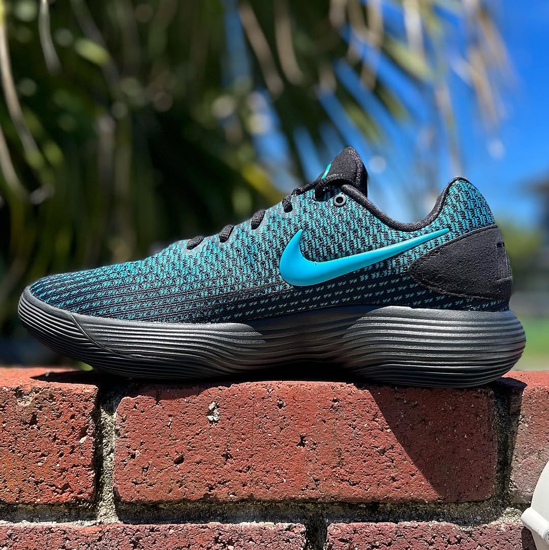 NIKE HYPERDUNK 2017 LOW EP ナイキ ハイパーダンク 2017 EPモデル