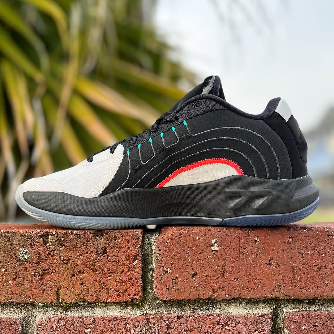 JORDAN LUKA 4 PF 'BLOODLINE' ナイキ ジョーダン ルカ 4 ドンチッチ