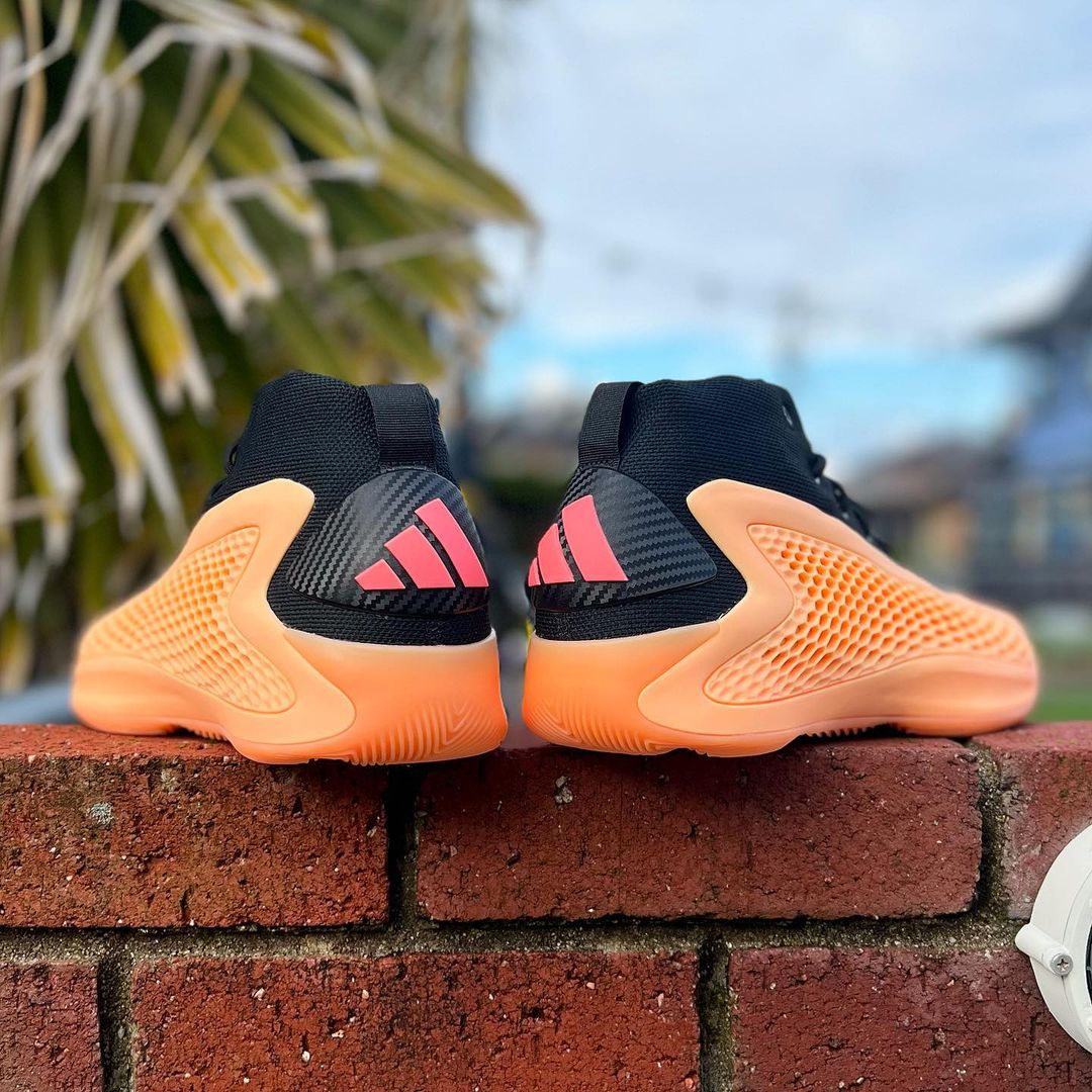 ADIDAS A.E. 1 'WITH LOVE' アディダス アンソニー エドワーズ 1 acid