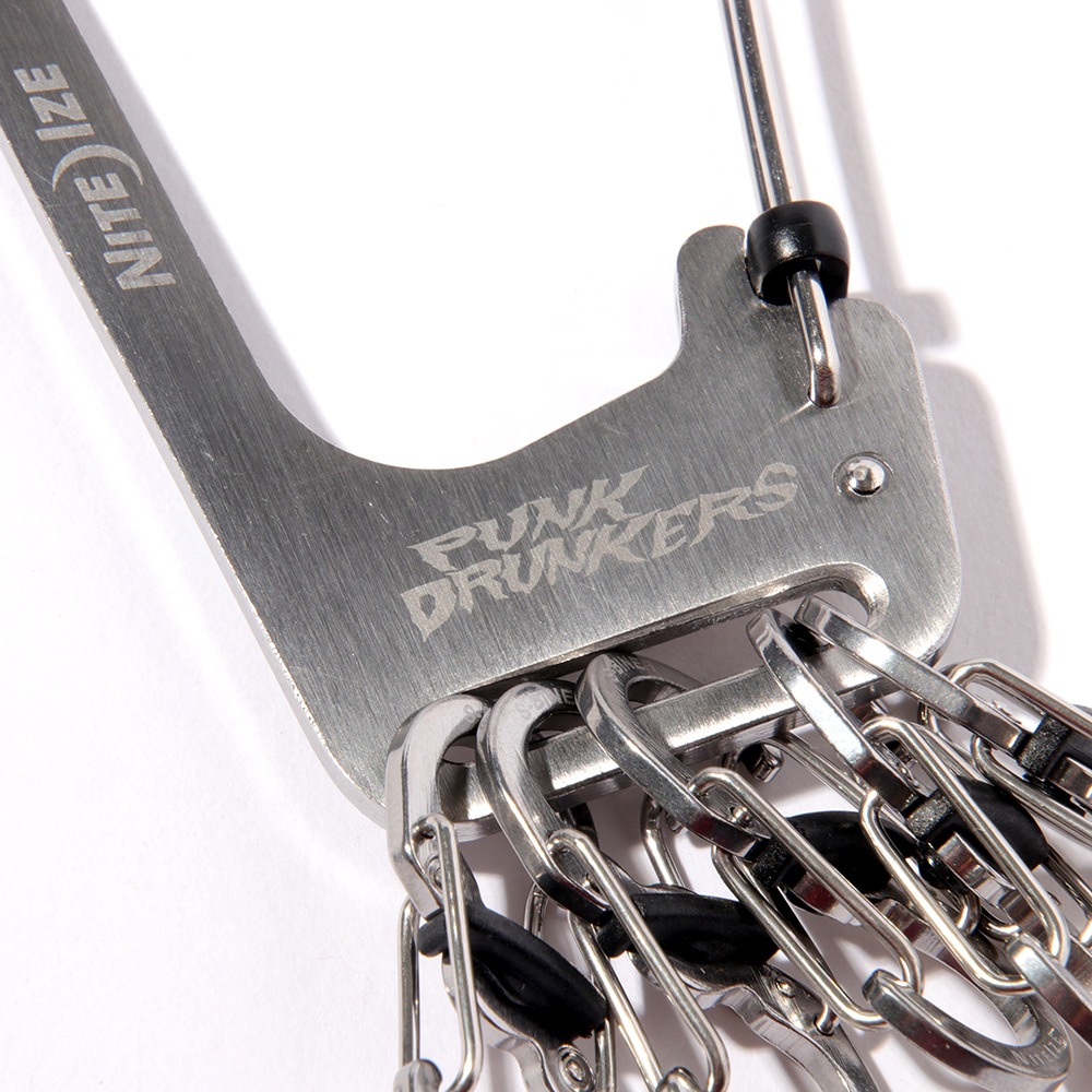 PDSxNITE IZE］ギザロゴスライドロックカラビナ | 全商品 | 鷹の爪