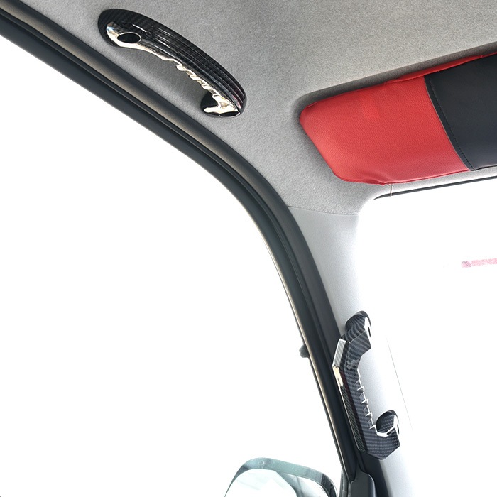 200系ハイエース フロント ビレット アシストグリップ カーボン調 運転