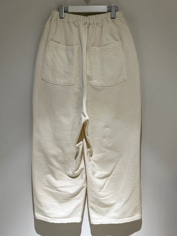 ANCELLM（アンセルム） Tuck Sweat Pants（タックスウェットパンツ
