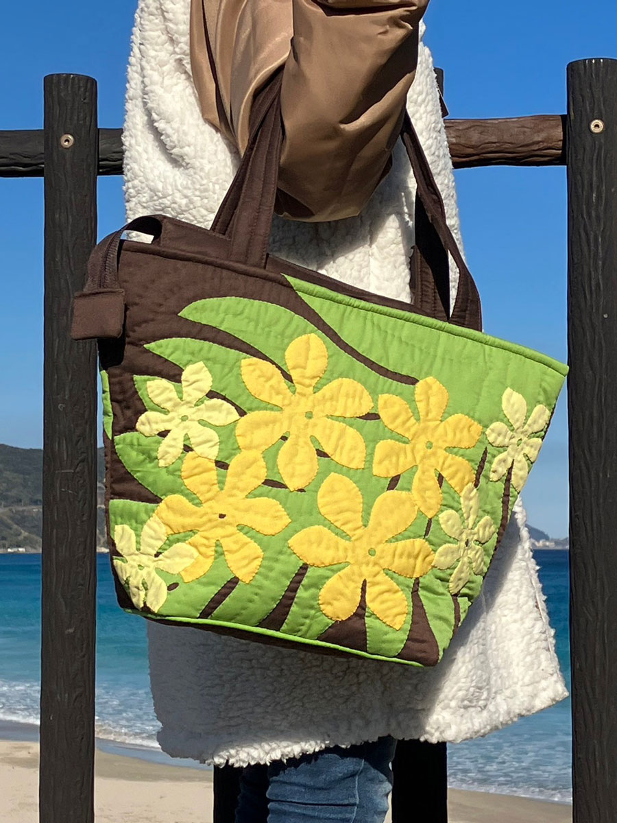 ハワイアンキルト トートバッグ ジンジャー シダ ファスナー付き