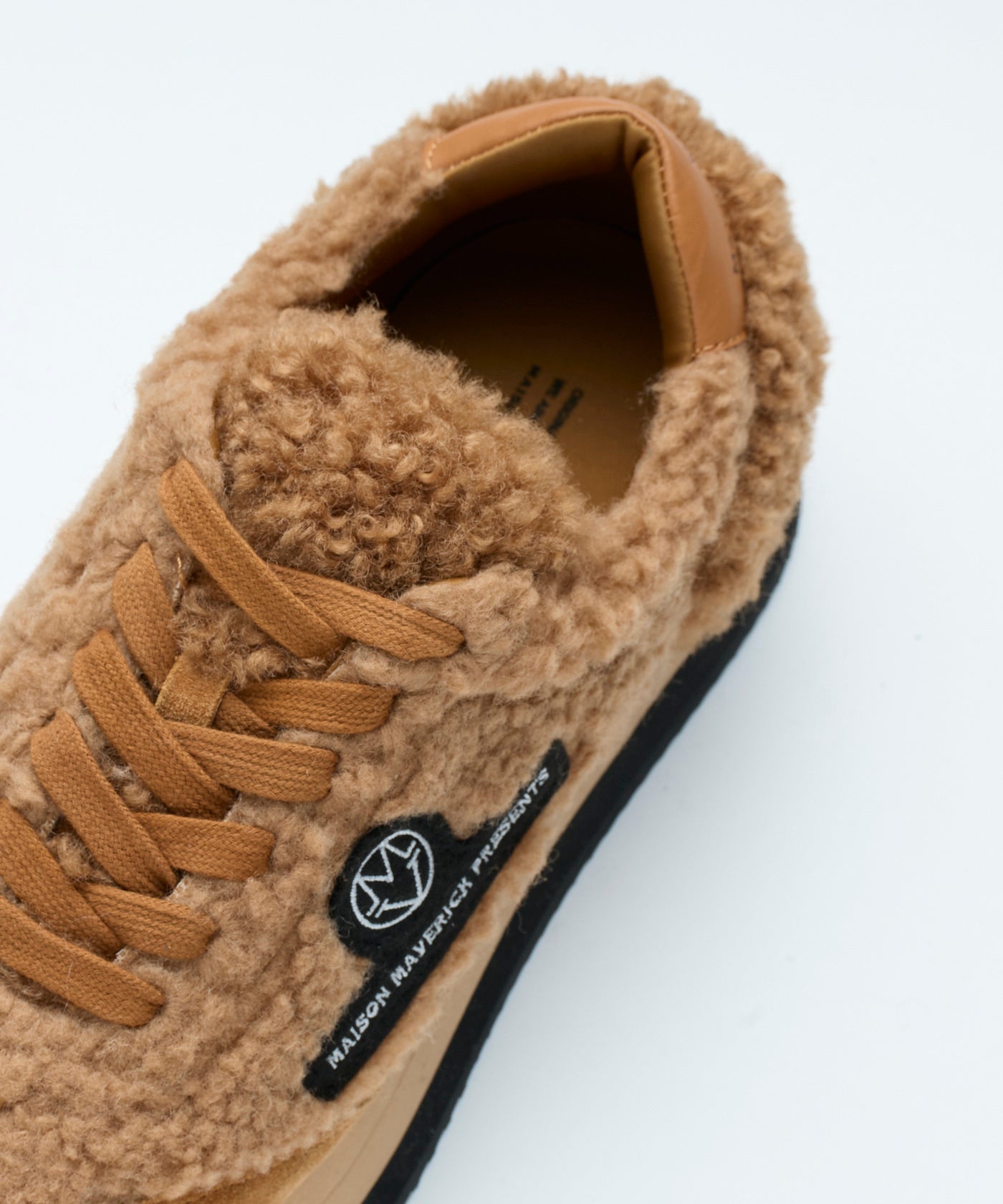 Poodle Retro Runner Sneakers - Camel – MAISON MAVERICK PRESENTS