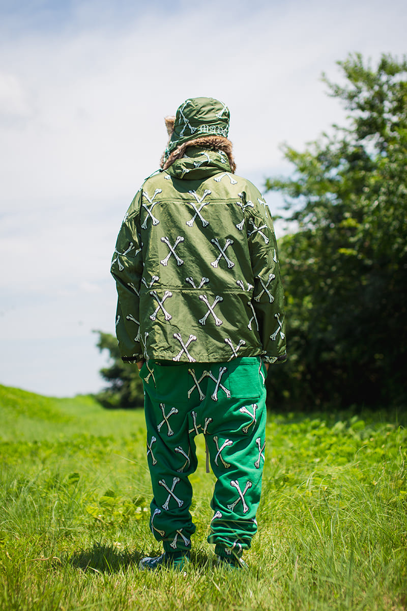 MAYO CROSS BONES EMBROIDERY NYLON MOUNTAIN PARKA