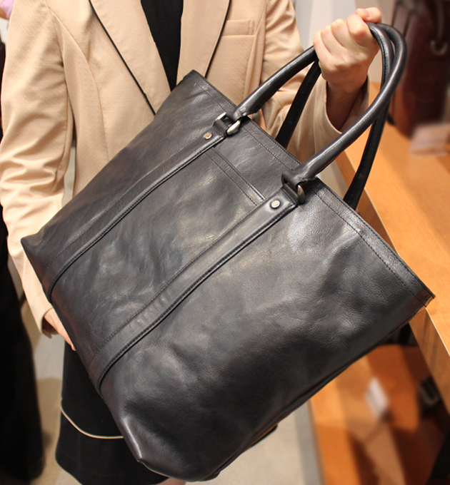 ココマイスター『マットーネガブリエル』トートバッグの使用感を