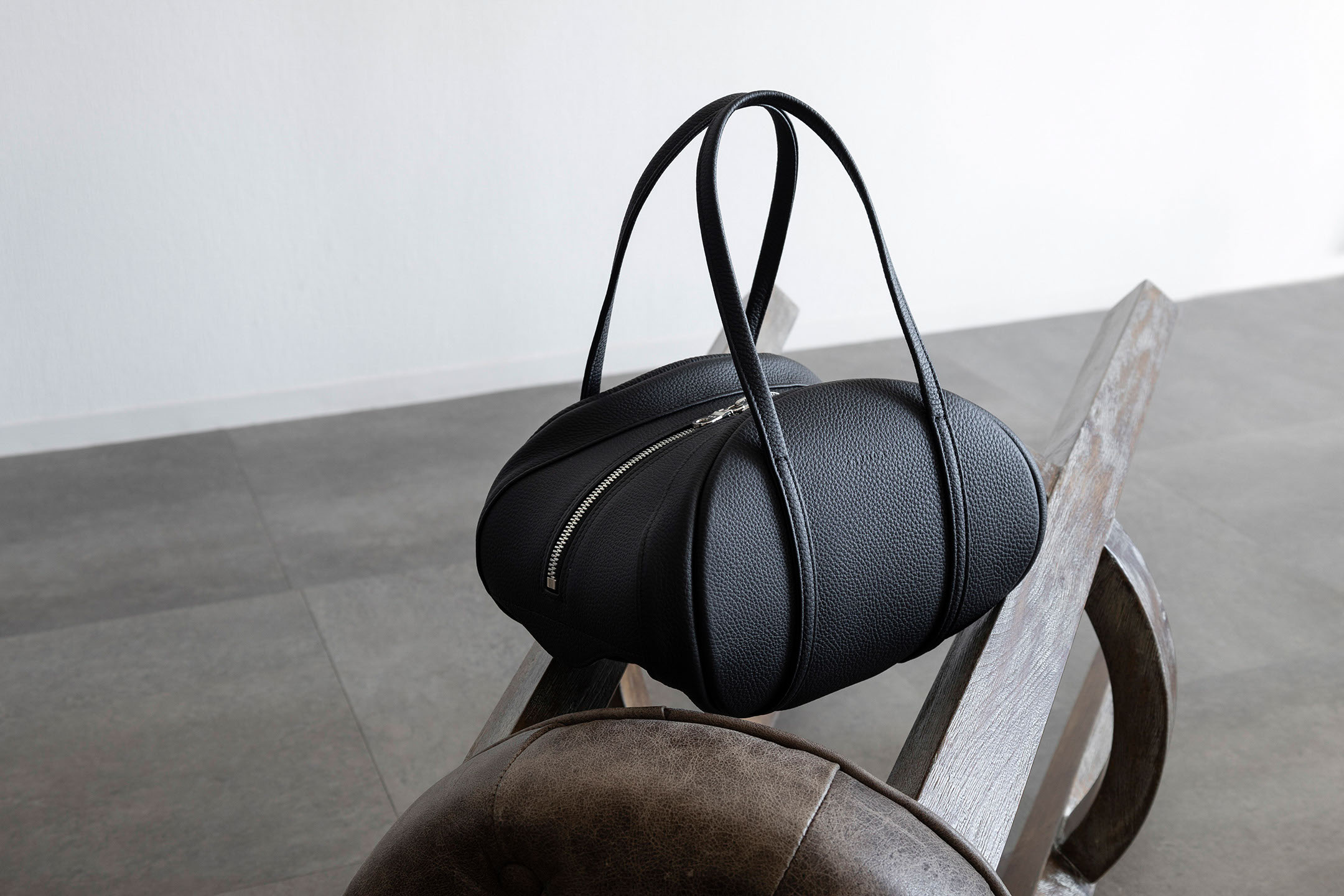 シュランケンカーフ ハンドバッグ“TEKAPO” | 大人のバッグ・財布