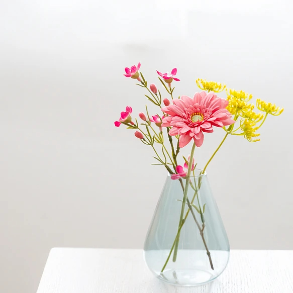 アーティフィシャルフラワーとは？ドライフラワー・プリザーブド