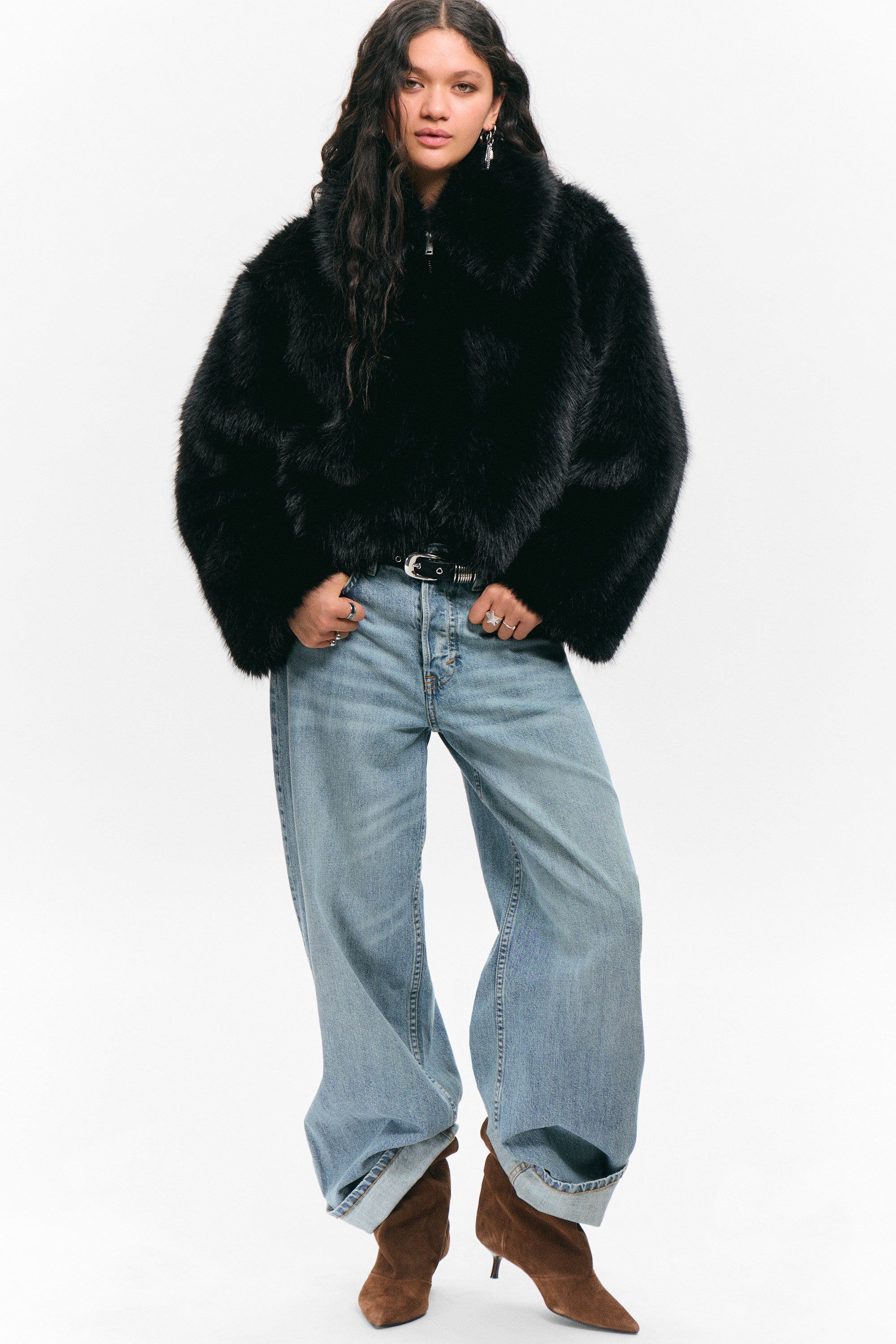 jas met rits van imitatiebont - Zwart | Monki NL