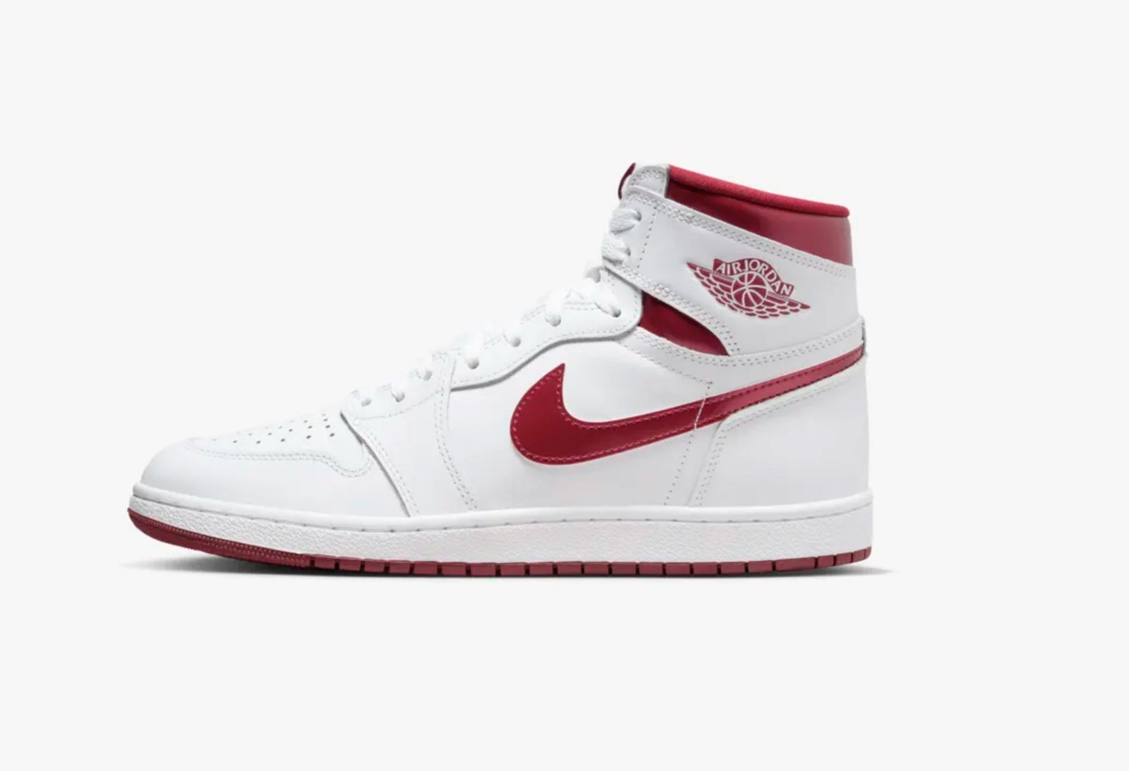 エア ジョーダン 1 HIGH '85 “メタリック バーガンディー”」は煌めく