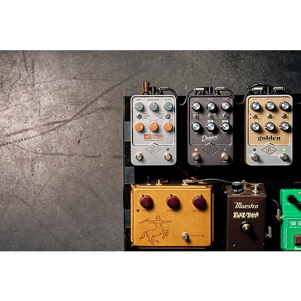 Universal Audio UAFX OX Stomp Dynamic Speaker Emulator Effects