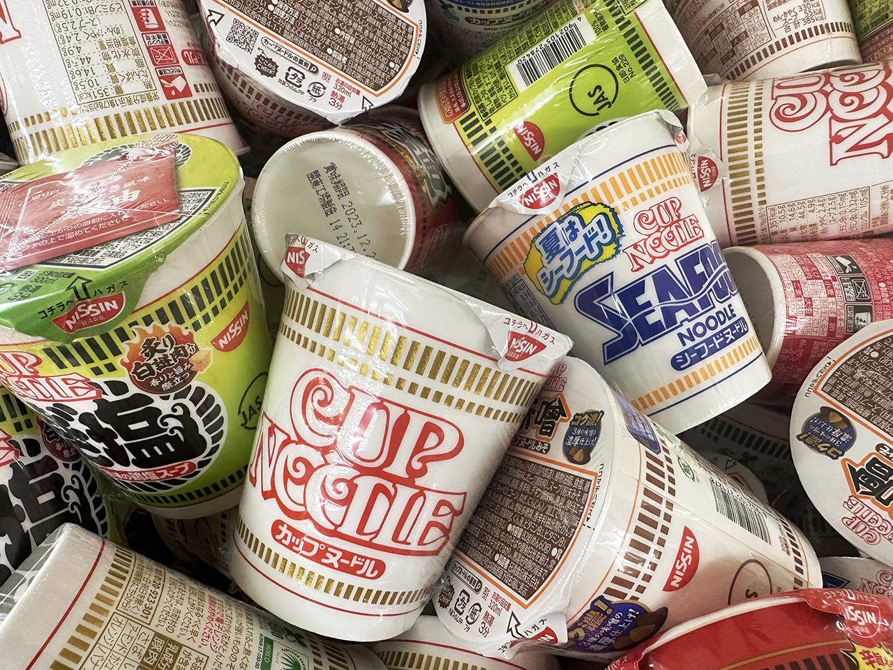 カップ麺、海外で好調の日清食品HD。ピルクルとポテチも売り上げ牽引で