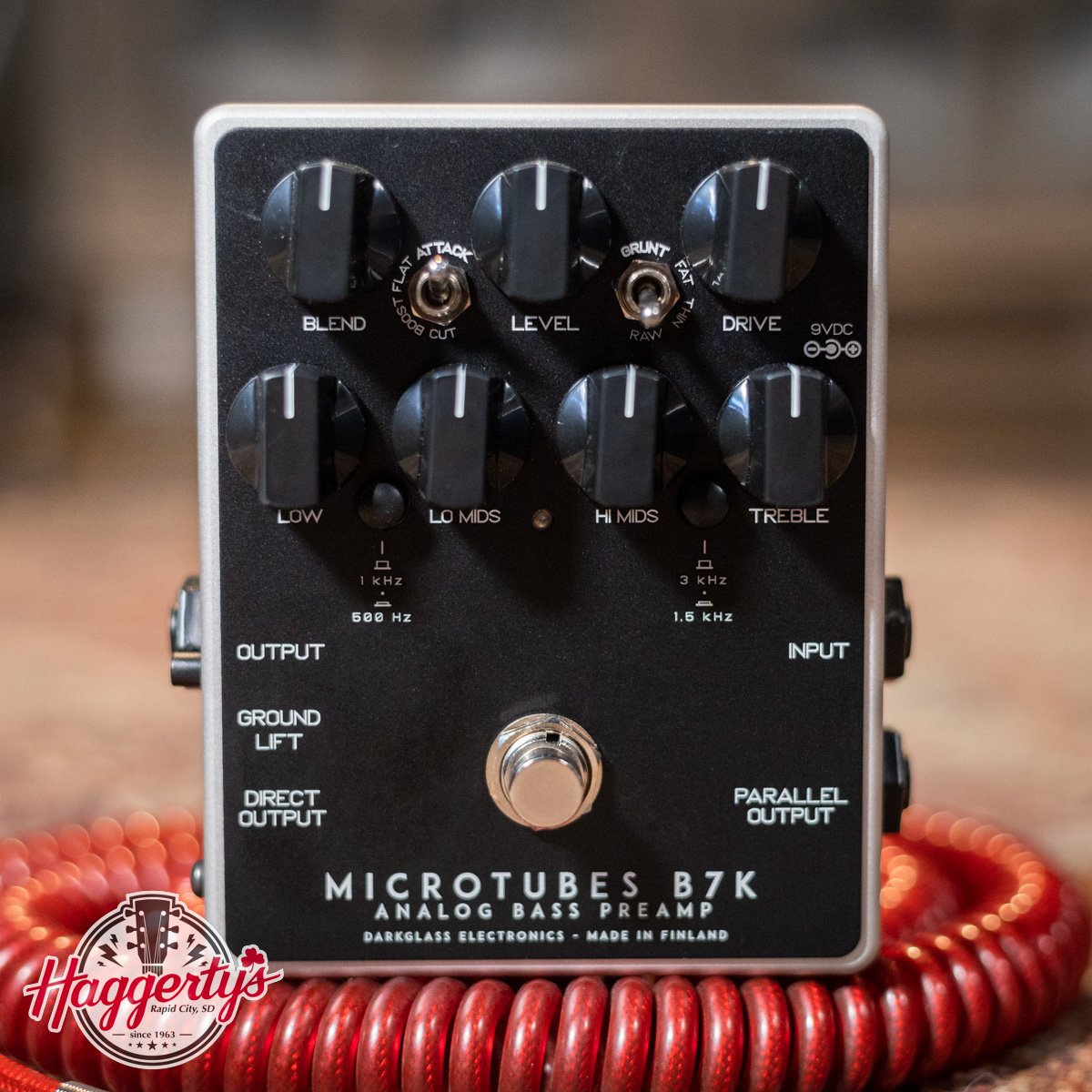 Darkglass Microtubes B7K V2 Analog Bass Preamp Effects Pedal