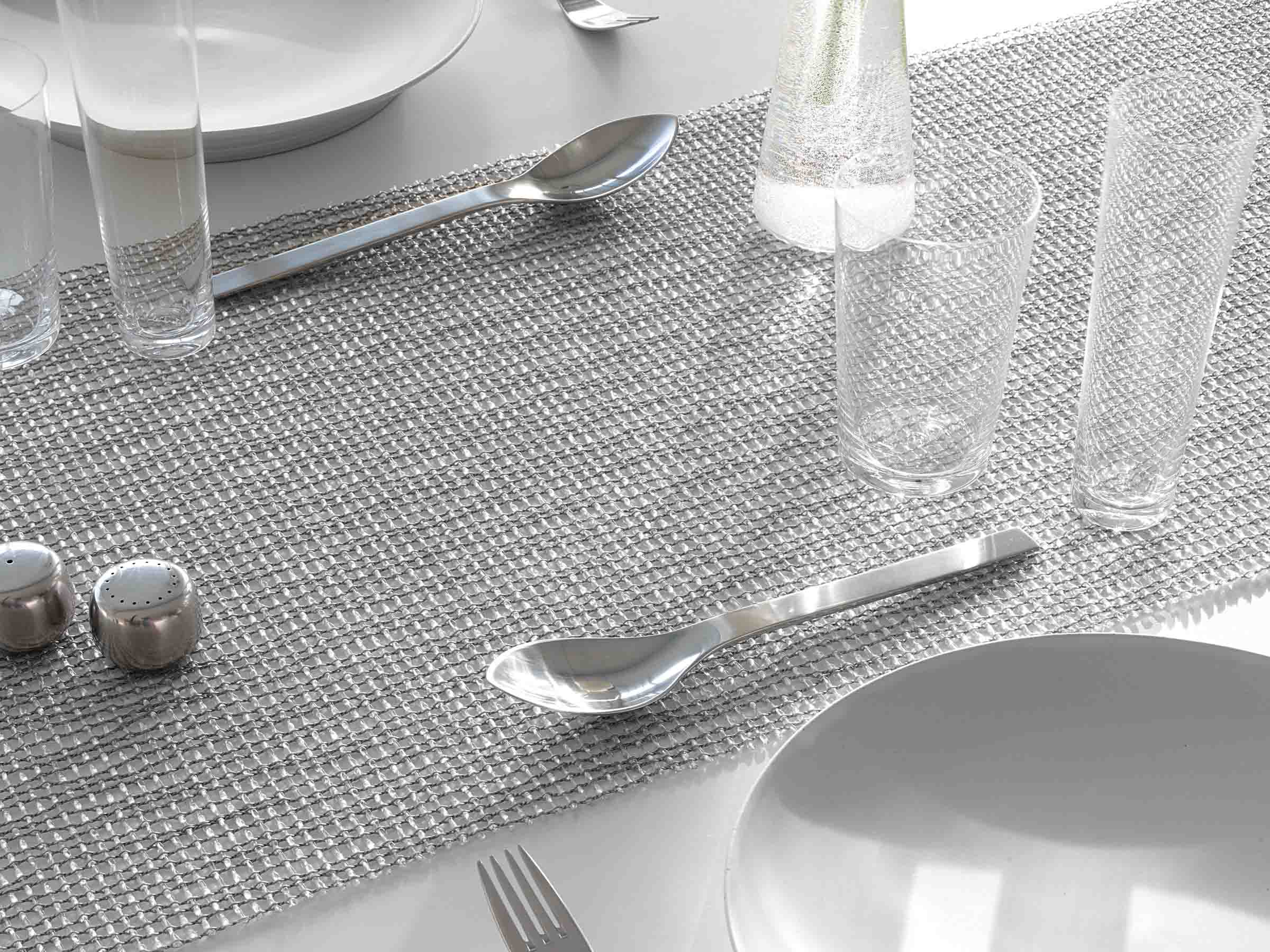 チルウィッチ テーブルランナー 最上級のラグジュアリーなゴールド