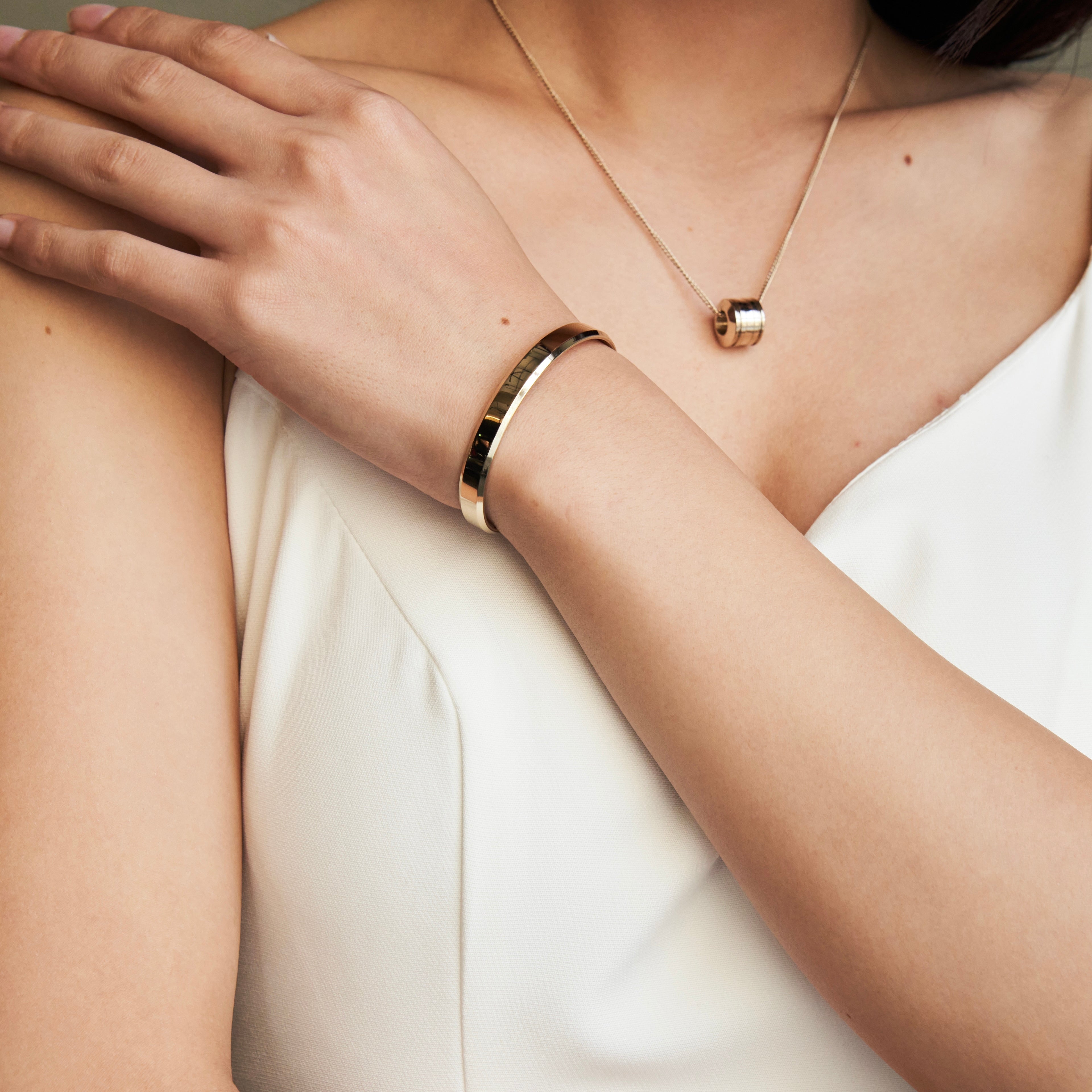 オーセンティック バングル ホワイトゴールド