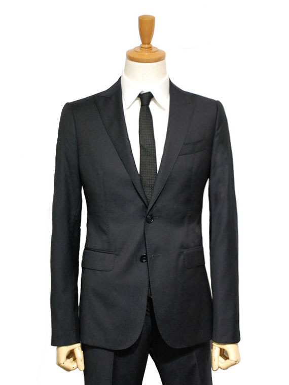 ARMANI COLLEZIONI (アルマーニコレツィオーニ) スーツ size44（S