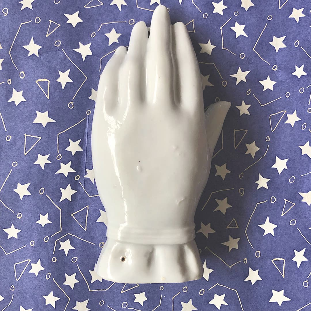 004ホワイトポーセリンハンドトレイ