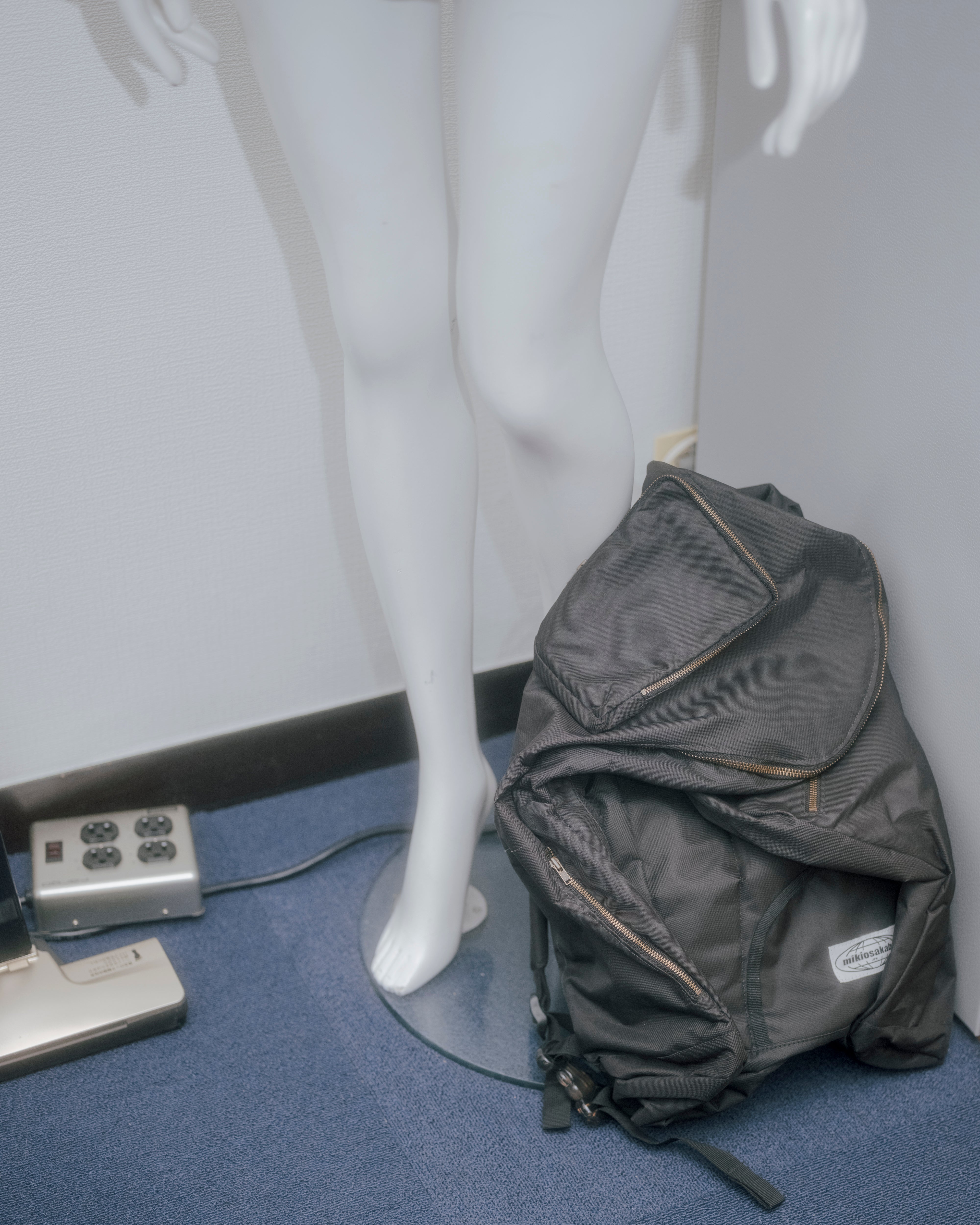 Twisted Back Pack / Matt Black｜MIKIOSAKABE&JennyFax公式ストア