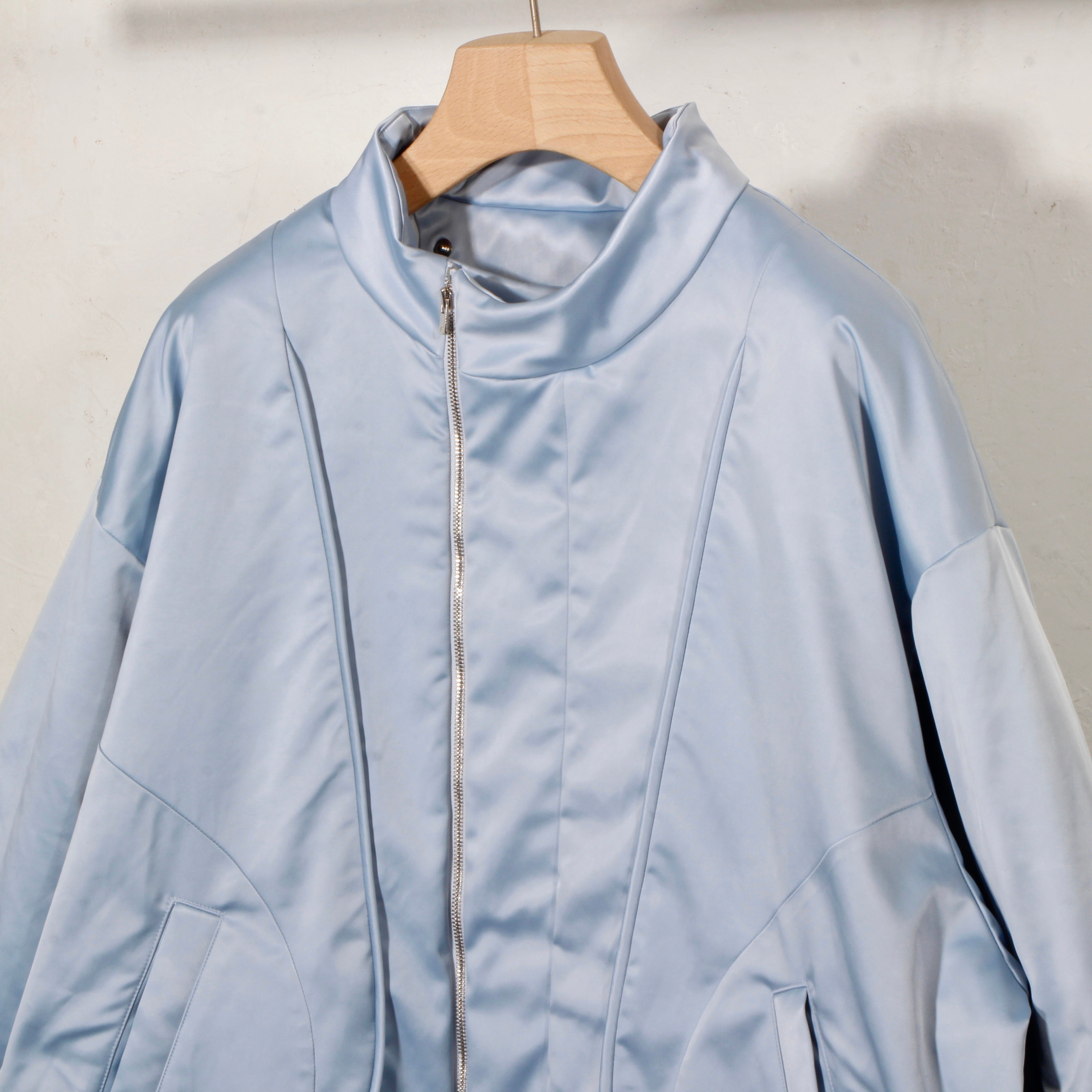 シェルターコート:round model / セルリアンシルバー – MIKIRIHASSHIN