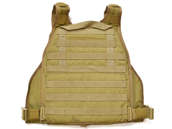 米軍実物 EAGLE MBAV プレートキャリア カーキ L/XL ソフトアーマー