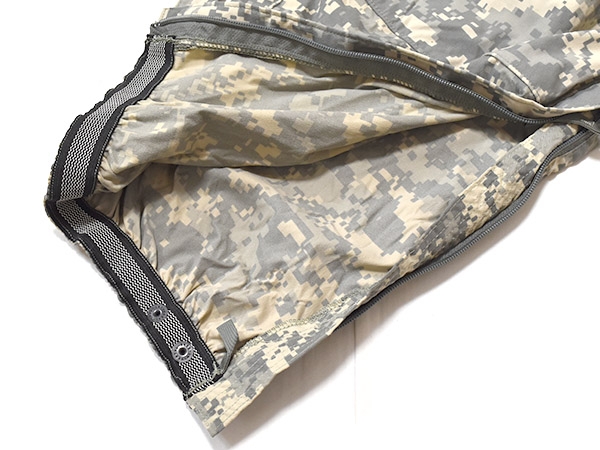 米軍実物 ECWCS GEN3 LEVEL5 ACU ソフトシェルパンツ 防寒 L-R ARMY