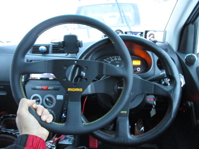 L275Vミラバンのステアリングを momoの VELOCE RACING V-1 に交換しま