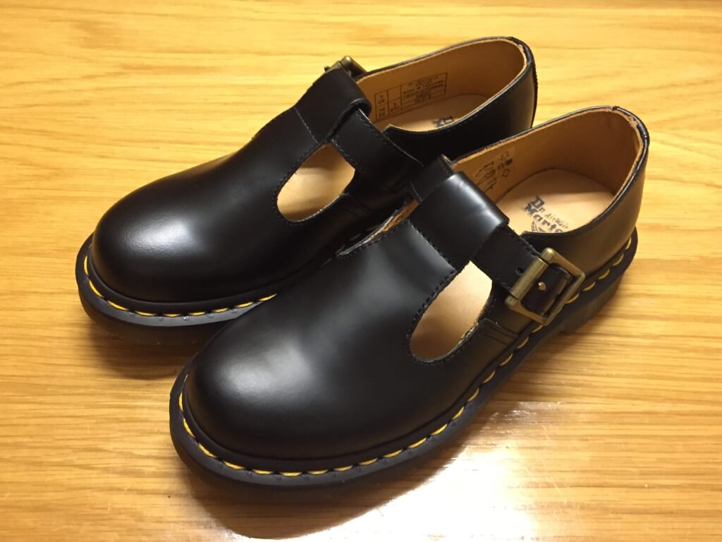 ドクターマーチンのポリーのおすすめサイズ感や履き方、コーデなど
