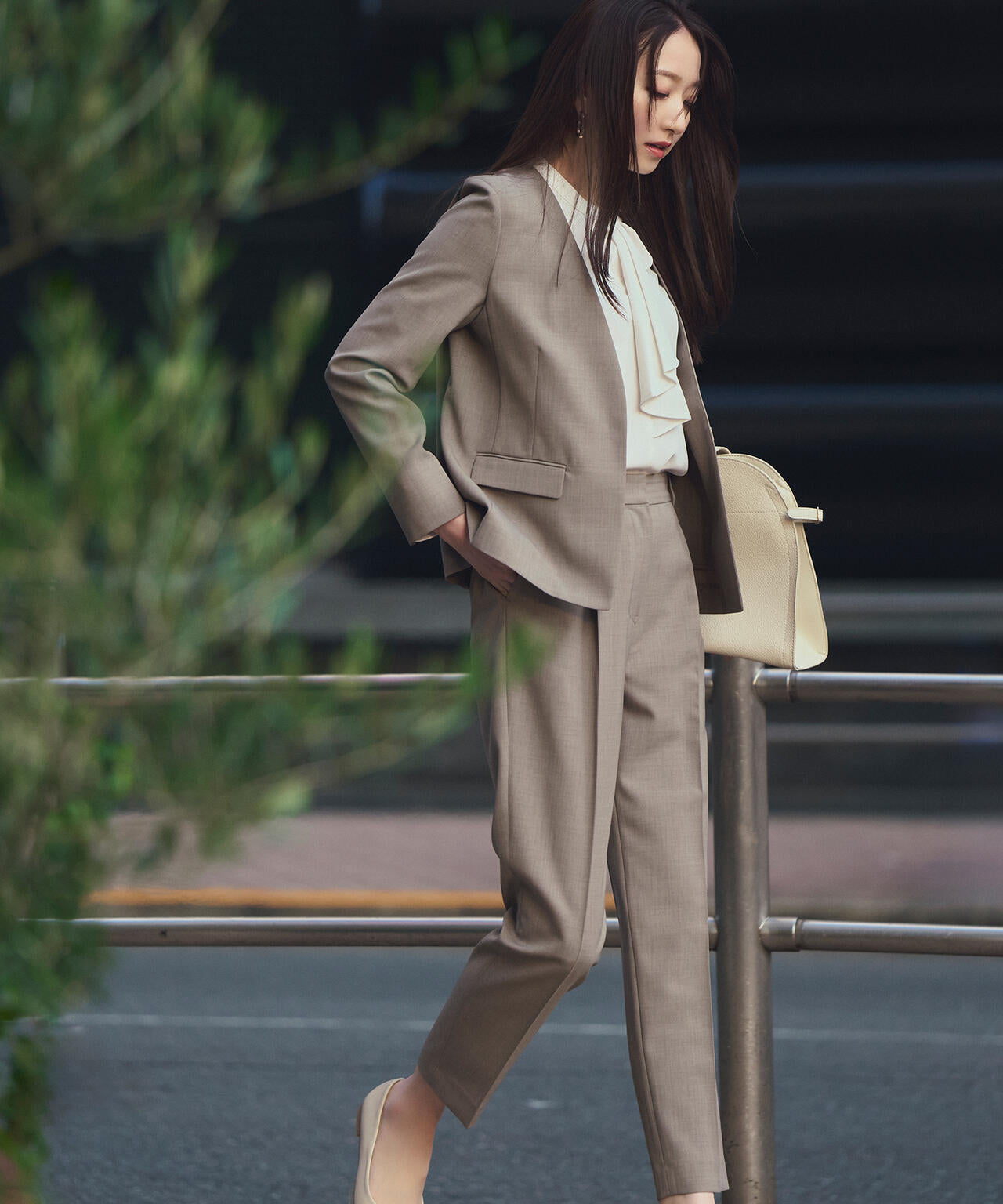 ナチュラルビューティーベーシック パンツスーツ セットアップ ノー