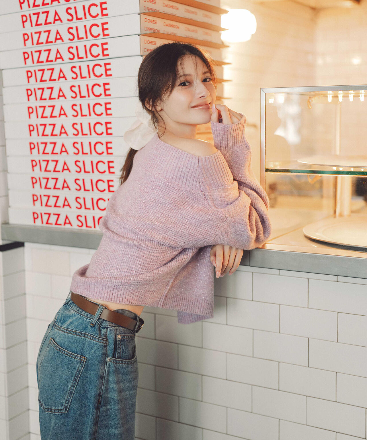 青島心さん着用】ラメ入りオフショル畔ニット | PROPORTION BODY