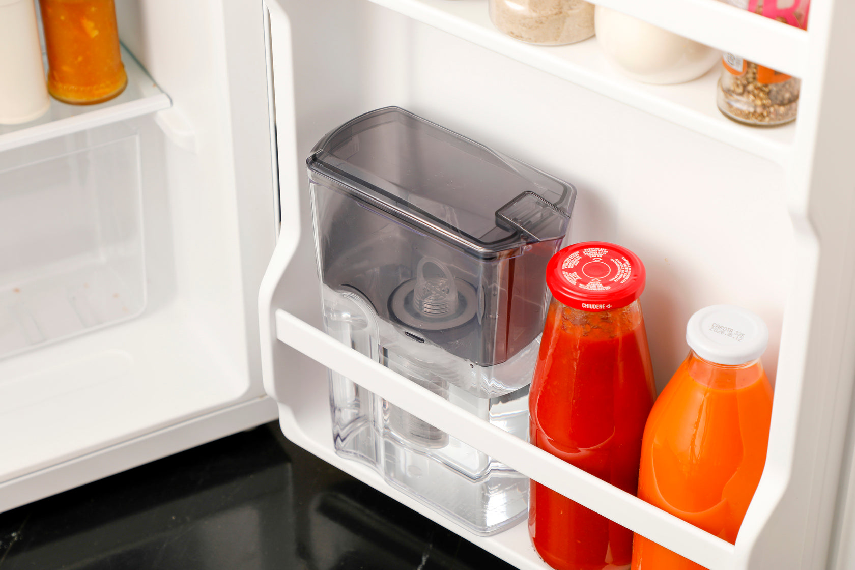 ポット型浄水器 ミズユー本体 フィルターカートリッジ1本＋