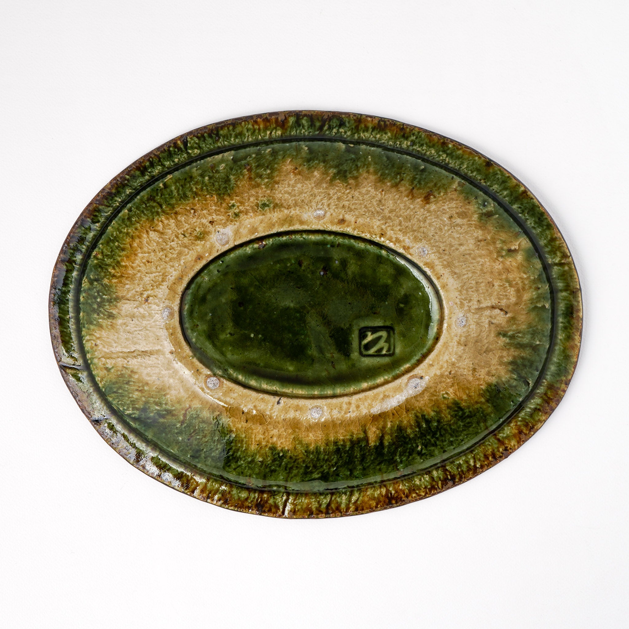 大沼道行 オーバル皿 M 織部 C – mono+iku 育む、暮らしの道具店