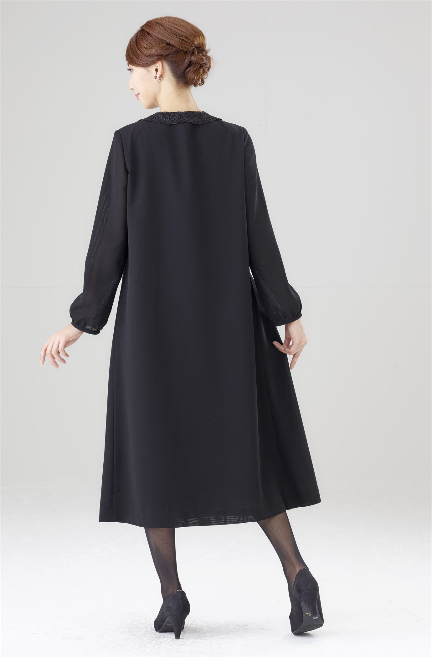 ブラックフォーマル 衿レースワンピース ゆったりサイズ FX8P066B-ML