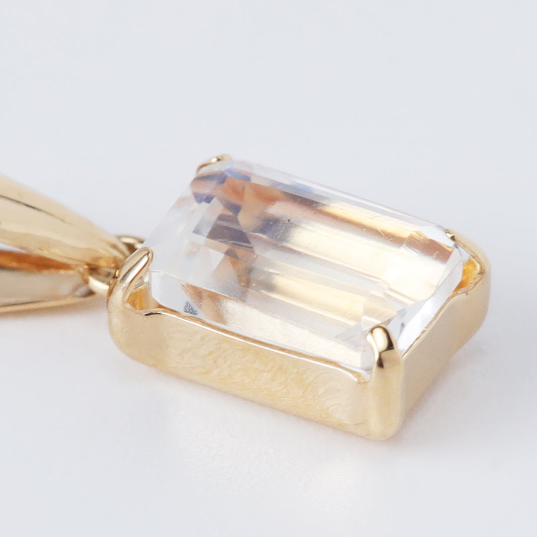 K18スクエアロイヤルブルームーンストーンペンダントトップ