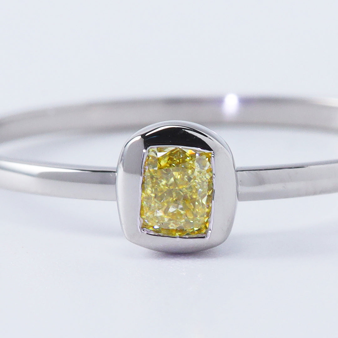 Pt900イエローダイヤモンドリング No.1（13号）