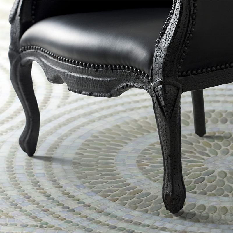 スモークチェア｜moooi Japan｜モーイオフィシャルサイト｜照明 家具