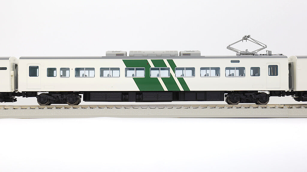 天賞堂 [55055] 185系0番代 踊り子色（JR晩年仕様）増結用中間車3両