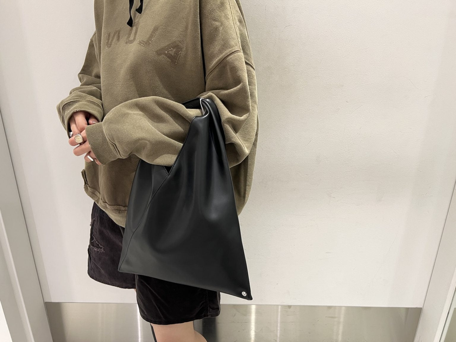 ジャパニーズクラシックスモールバッグ｜MM6 MAISON MARGIELA