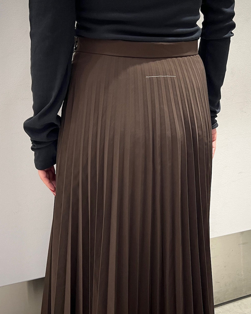 プリーツスカート｜MM6 MAISON MARGIELA（エムエムシックス）通販