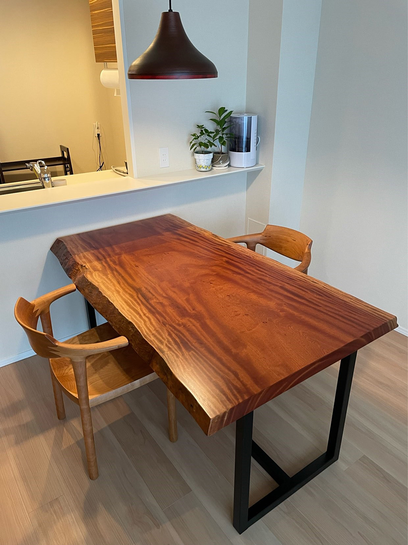ダイニングテーブルxマホガニー【東京都 マホガニー様】シンガポール