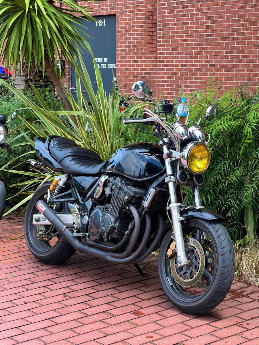 イナズマ400 羽根テール