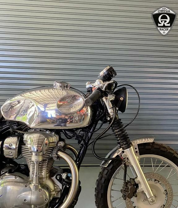 Kawasaki W650 アルミ タンク 