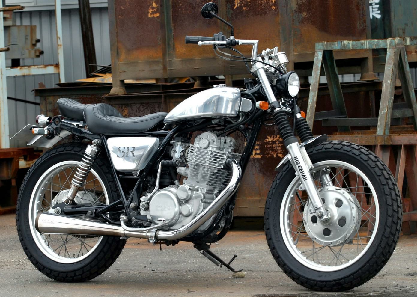 ヤマハ SR400 アルミチョップタンク バフ仕上げ BIGCEDAR | バイク