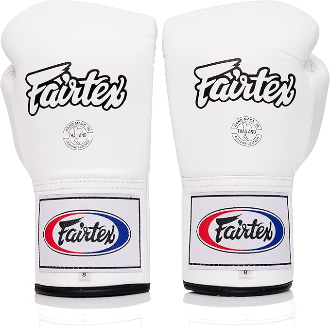 Fairtex プロコンペティショングローブ（Lace UP 紐式）ホワイト