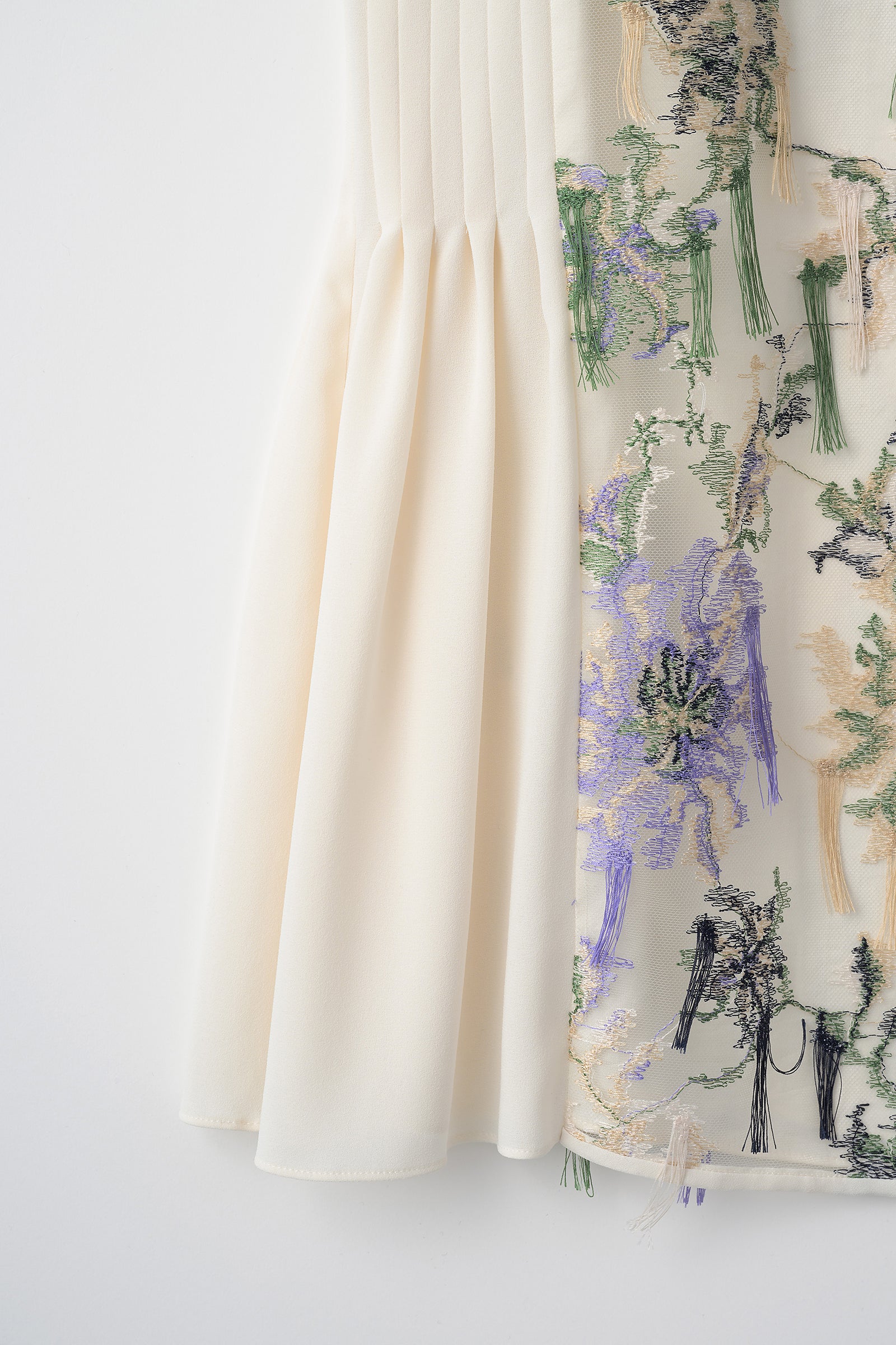 Floating flower lace camisole top (Ivory)