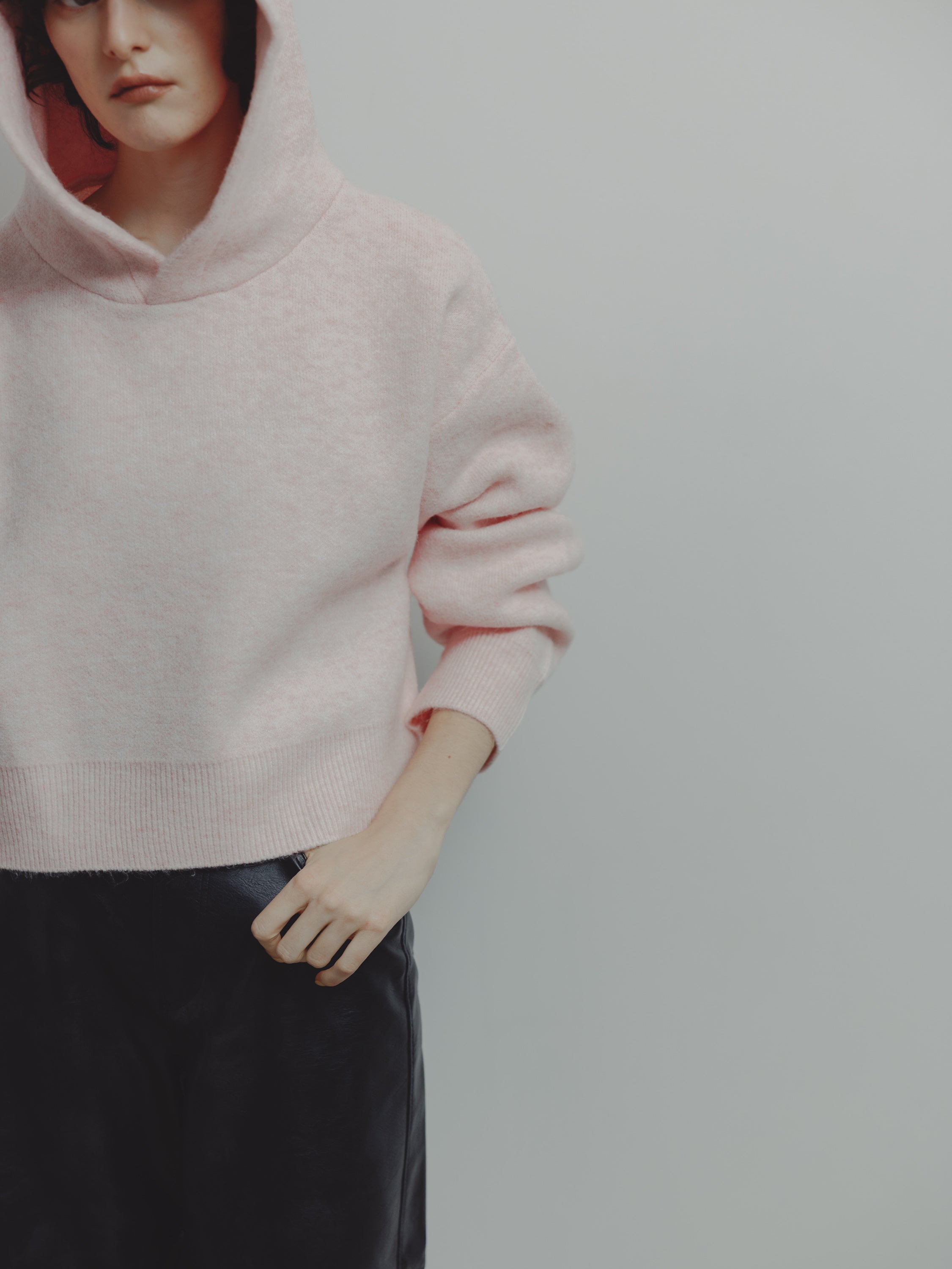 SHORT KNIT HOODIE/PINK – MYNE