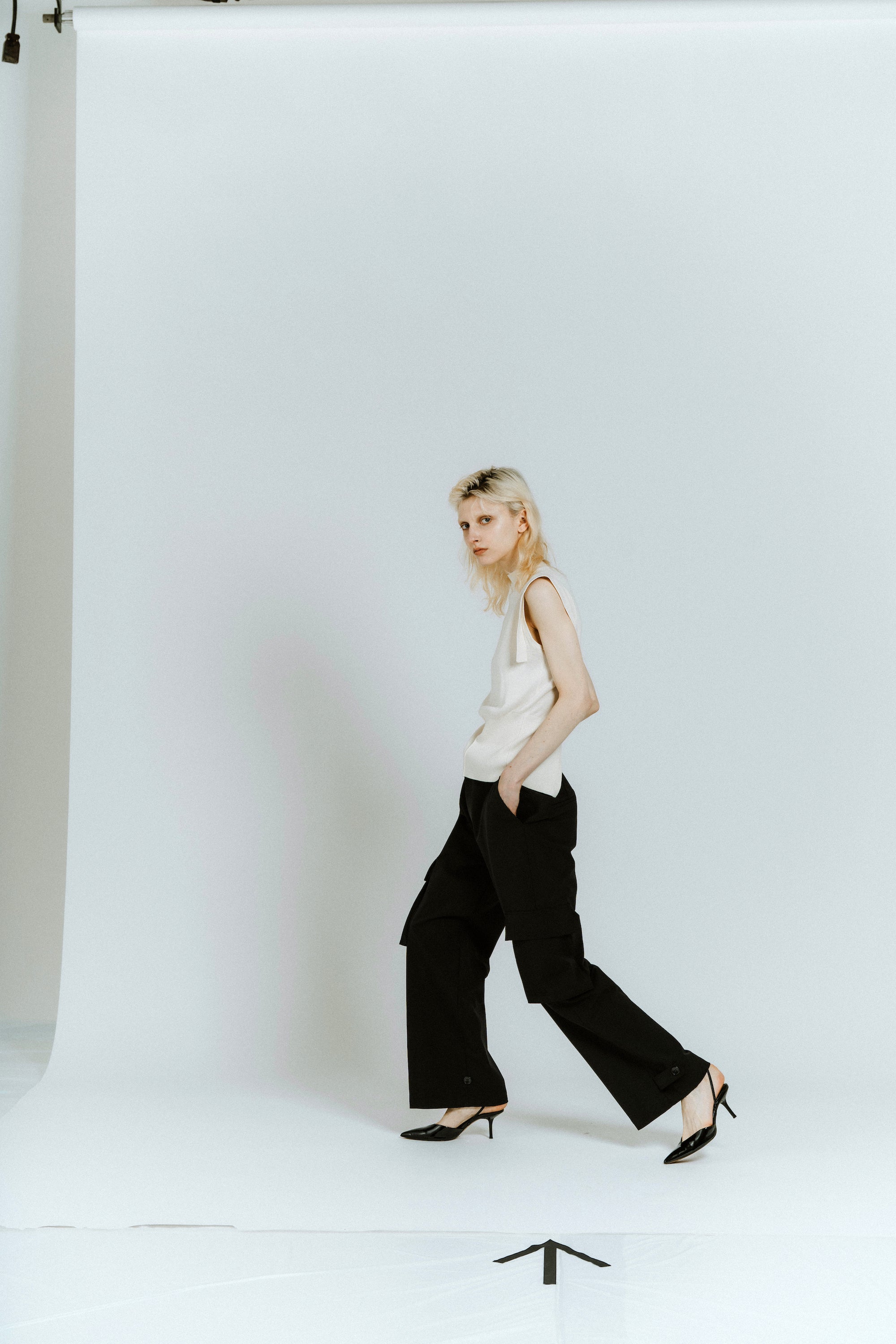CARGO PANTS/BLACK – MYNE