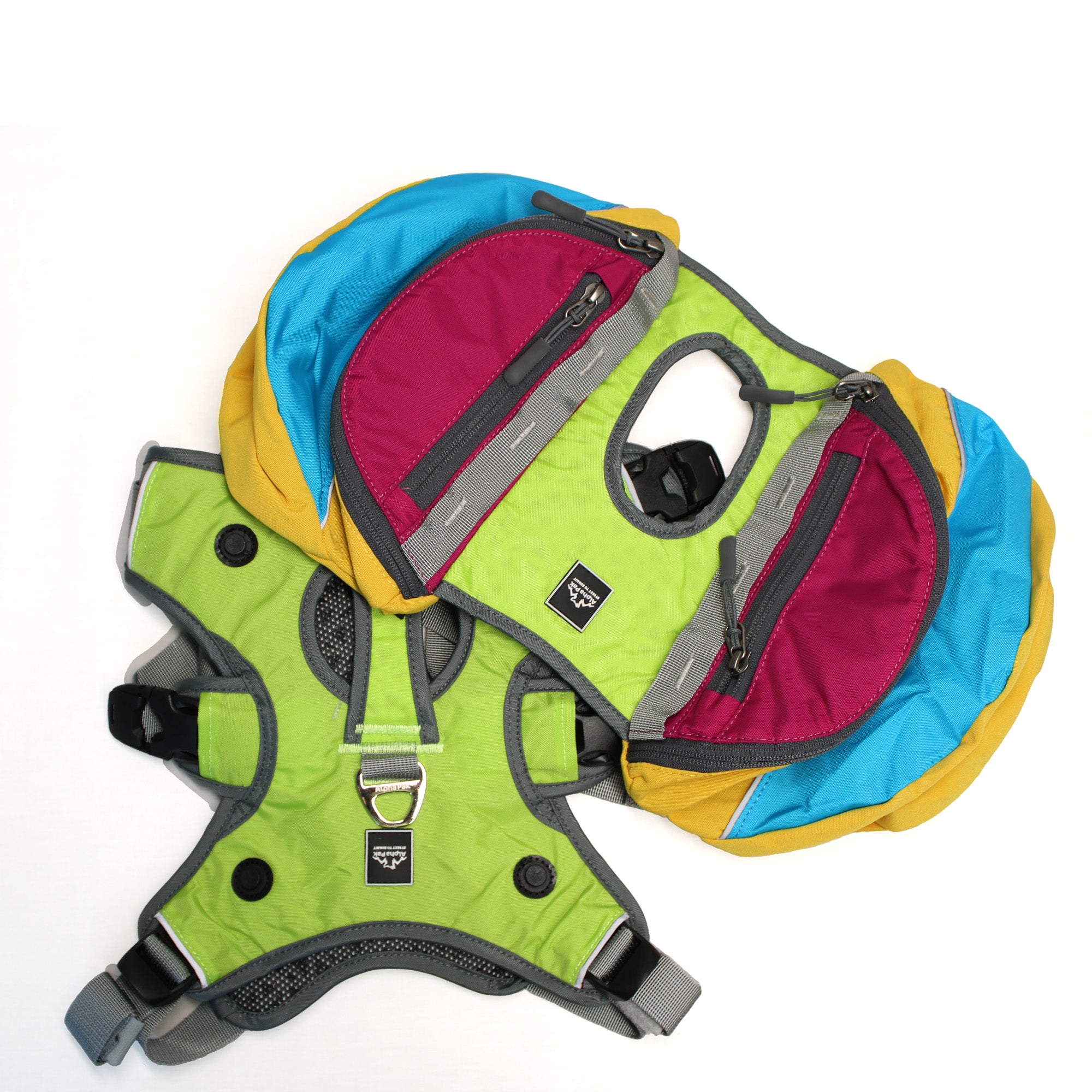 Adventurer 2-piece Dog Pack With EZ Latch™ Harness & Saddlebags