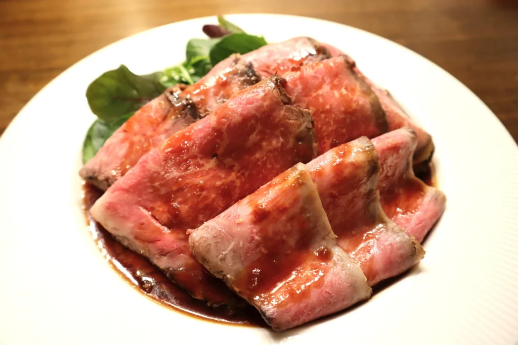 ミートプラザニシジマの自家製ローストビーフ | 株式会社西島畜産