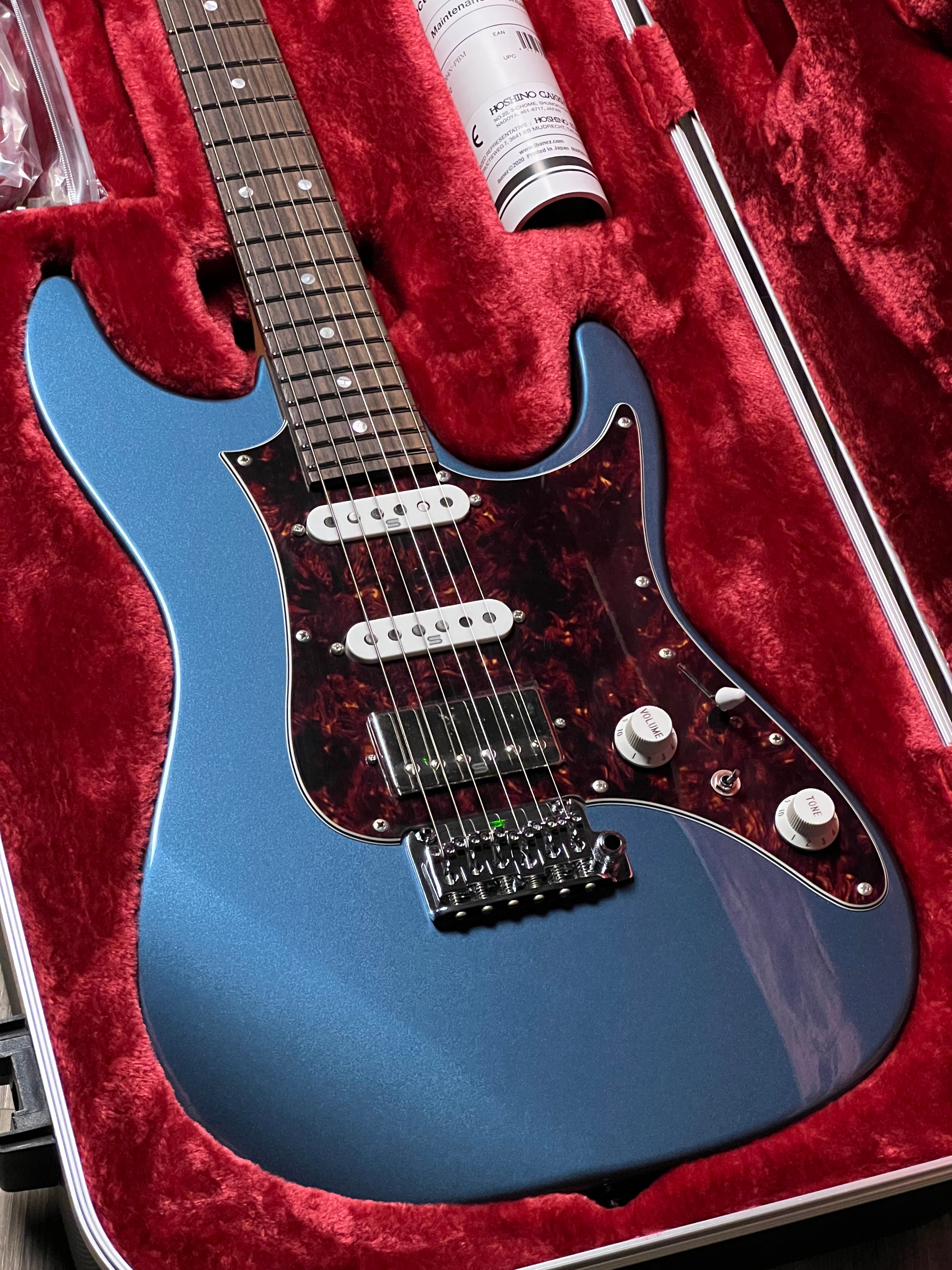 Ibanez Prestige AZ2204N in Prussian Blue Metallic F2415363