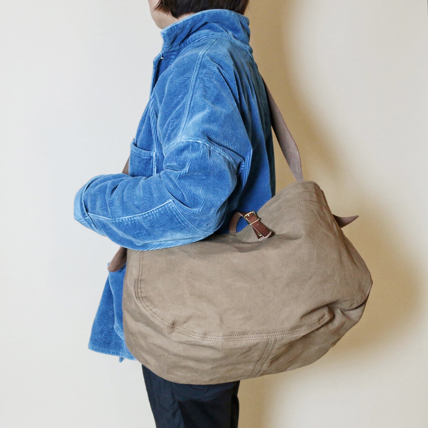 SL0652 Canvas Newspaper bag